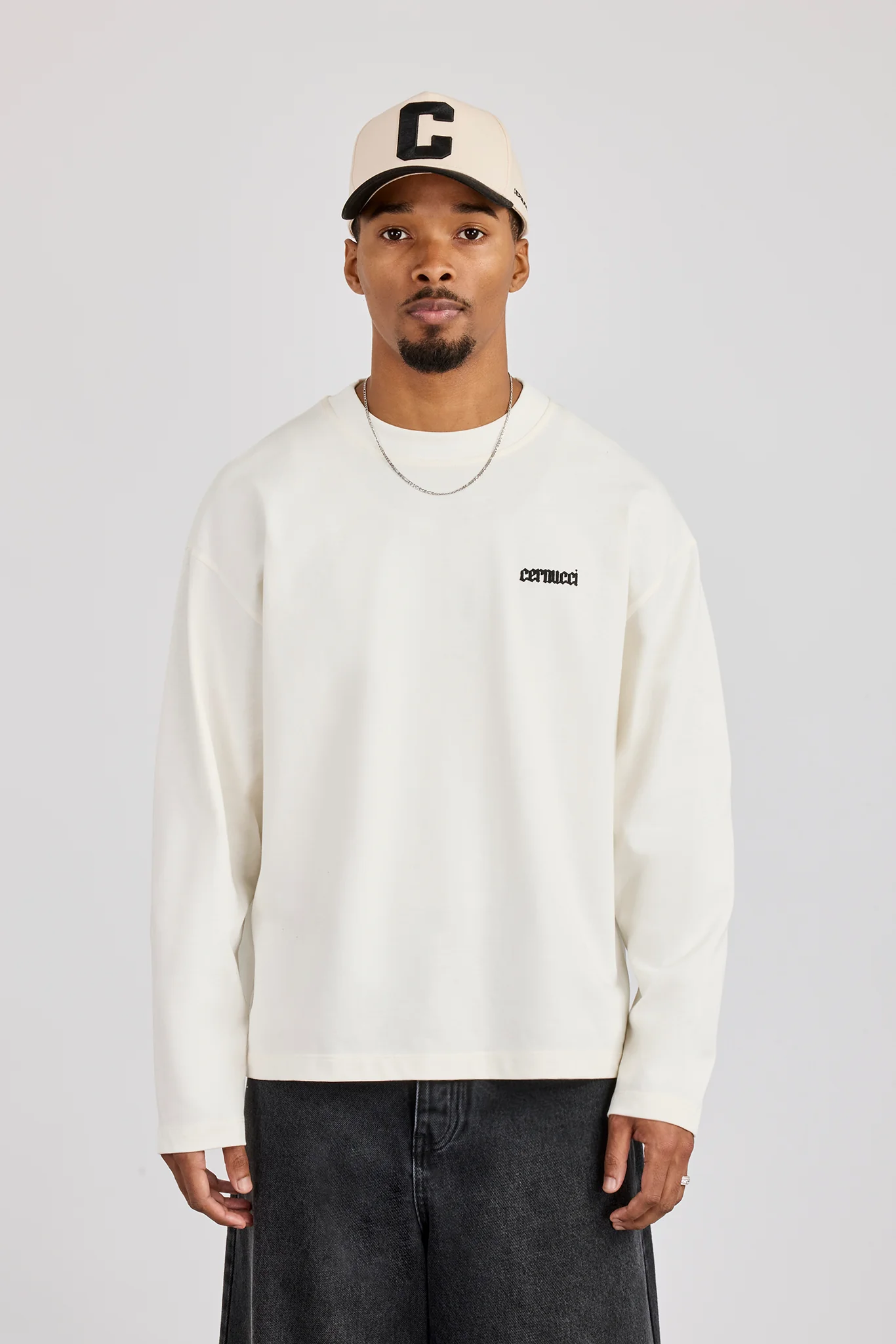 Long Sleeve Rio Graphic Print T-Shirt - Off White - Image 4