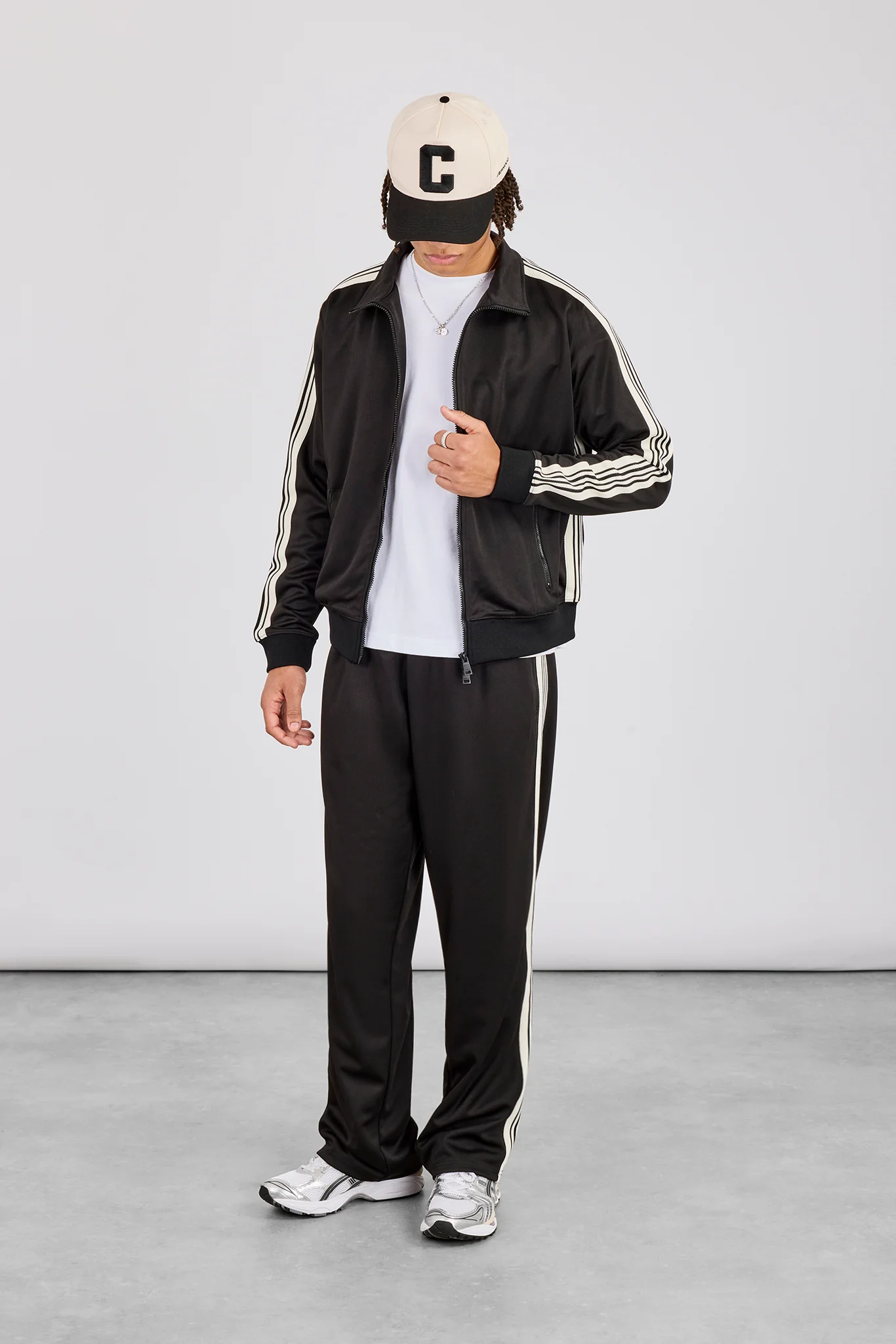 Men's Regular Poly Smooth Taping Track Top & Track Pant - Black - Image 4