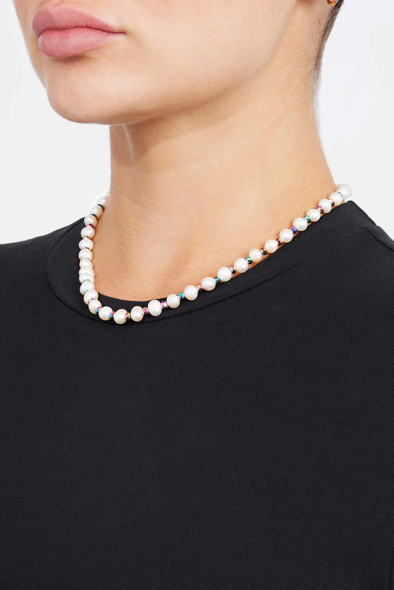 Oil Slick Bead & Freshwater Pearl Necklace - 6mm - Image 2