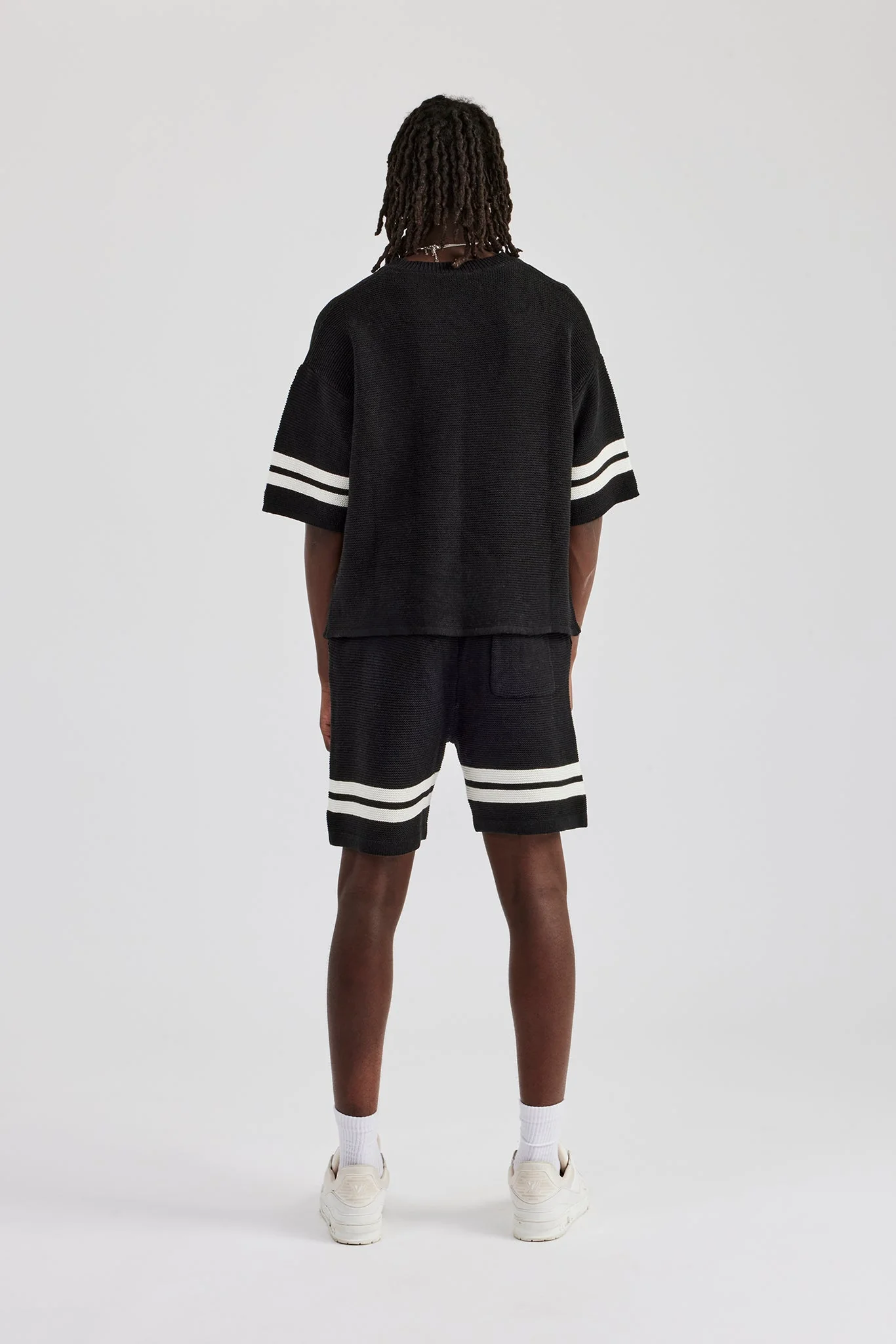 Oversized Boxy Knitted Jersey & Short - Black - Image 3