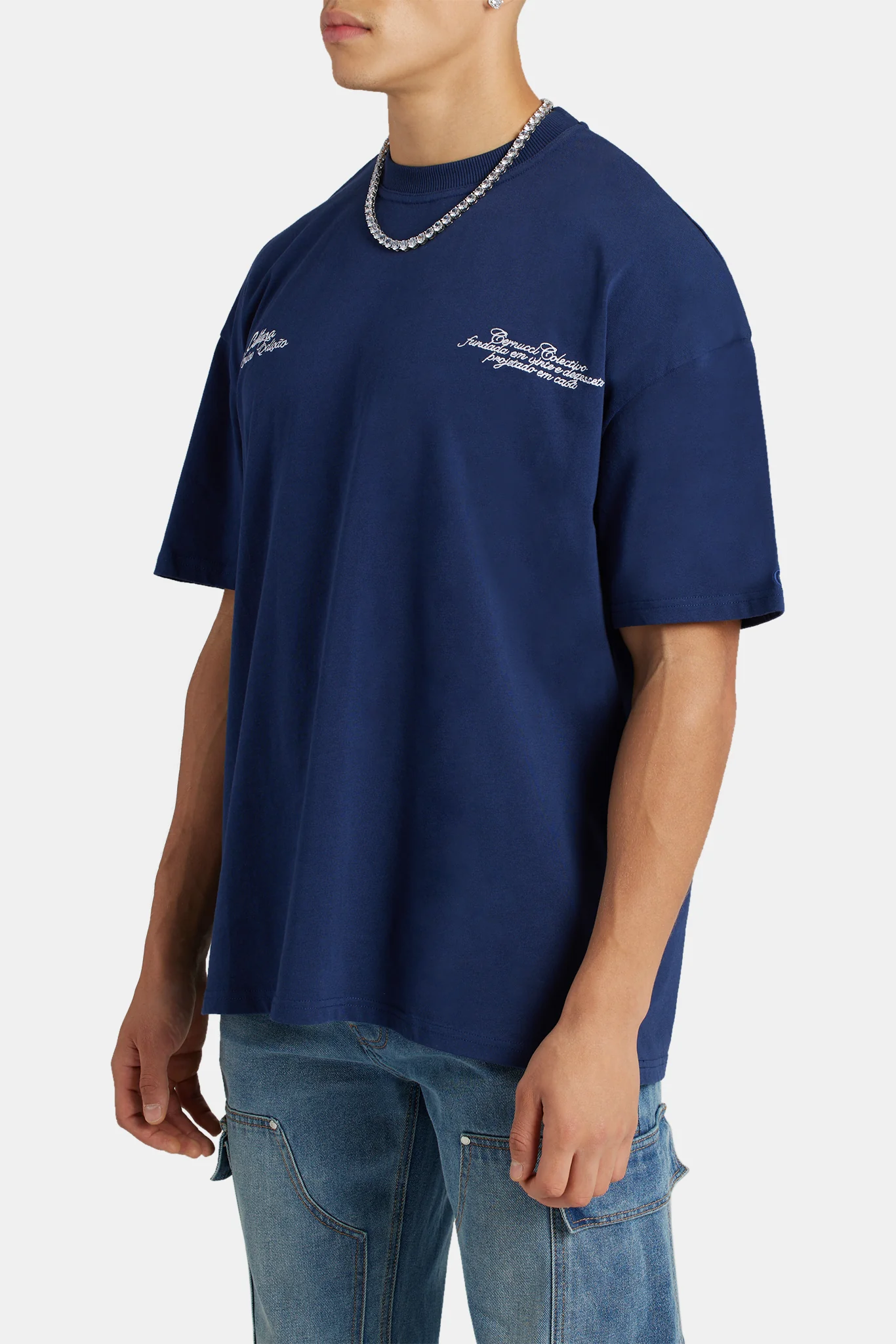 Oversized Cherub Frame Graphic T-Shirt - Navy - Image 4