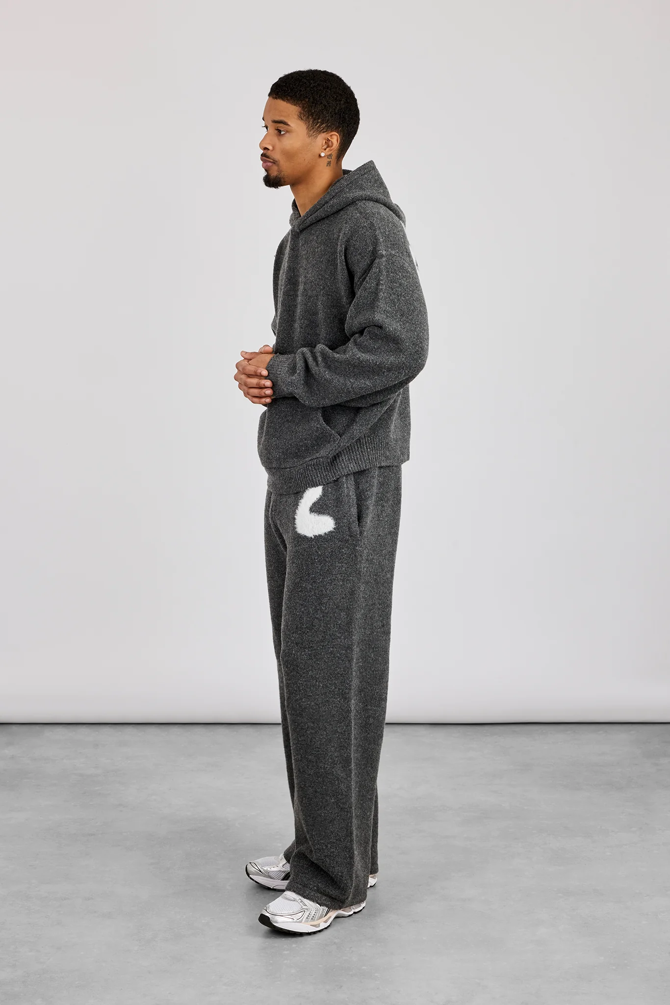 Knitted Intarsia Hoodie & Relaxed Jogger - Charcoal - Image 3