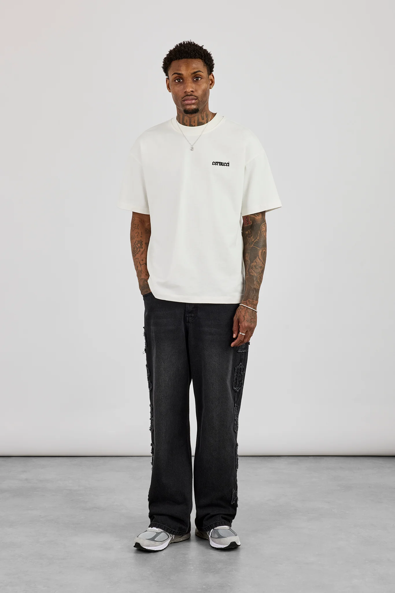 Oversized Rio Graphic Print T-Shirt - Off White - Image 4