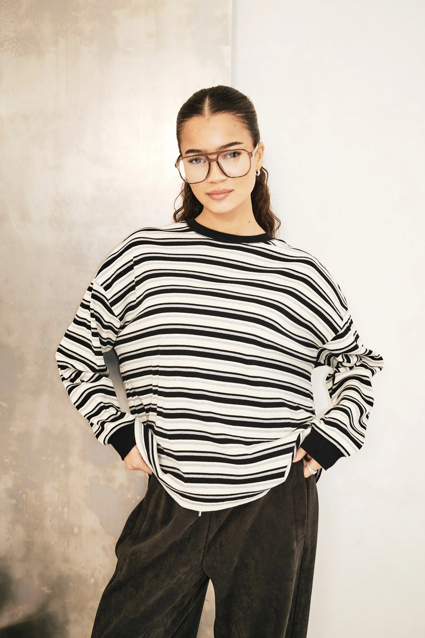 Oversized Stripe Long Sleeve Top - Black - Image 2
