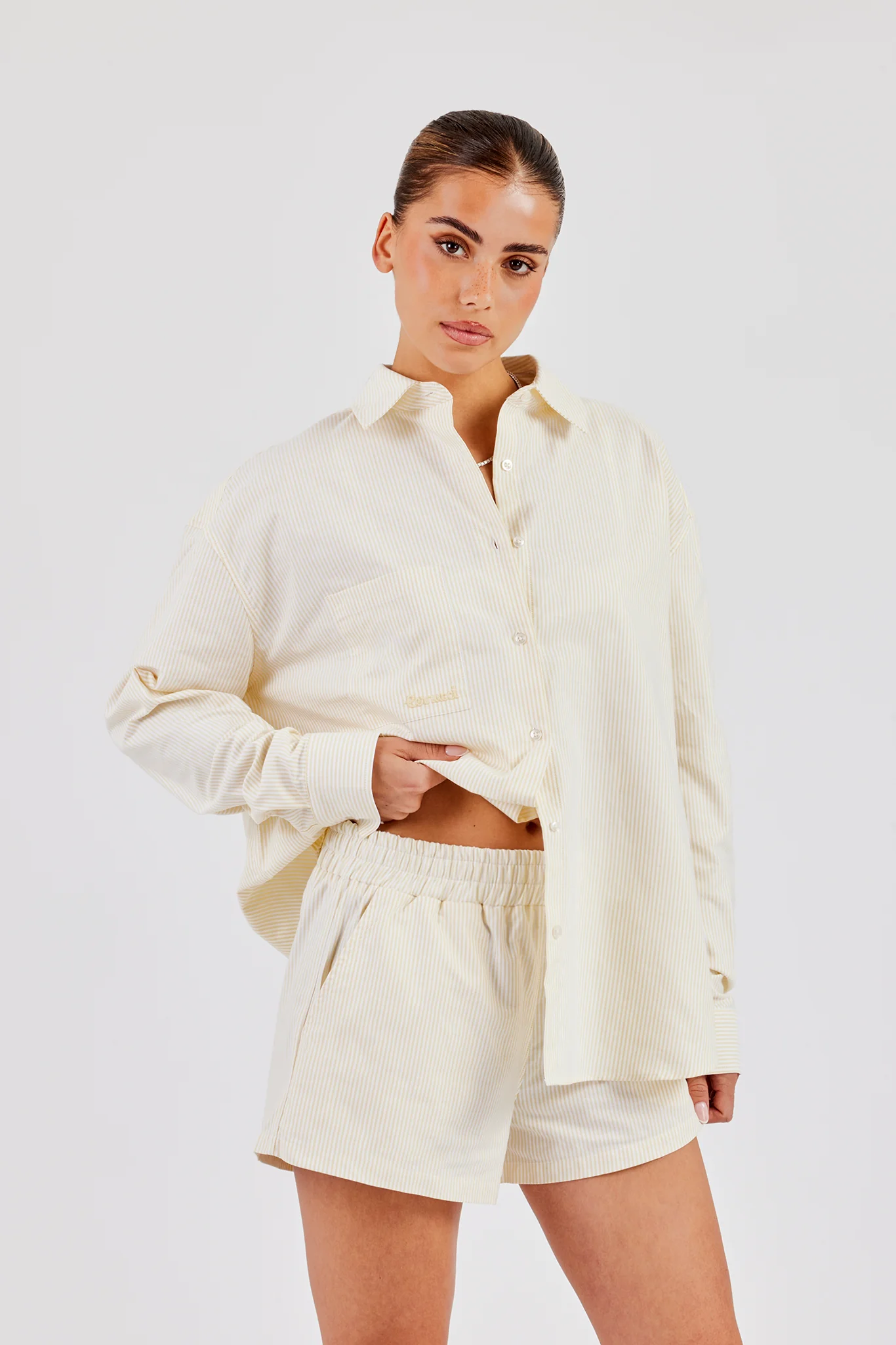 Oversized Striped Shirt & Shorts - Yellow - Image 3