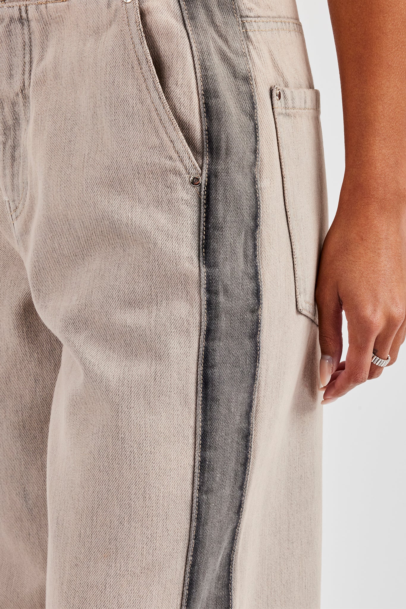Panelled Baggy Jean - Washed Stone - Image 4