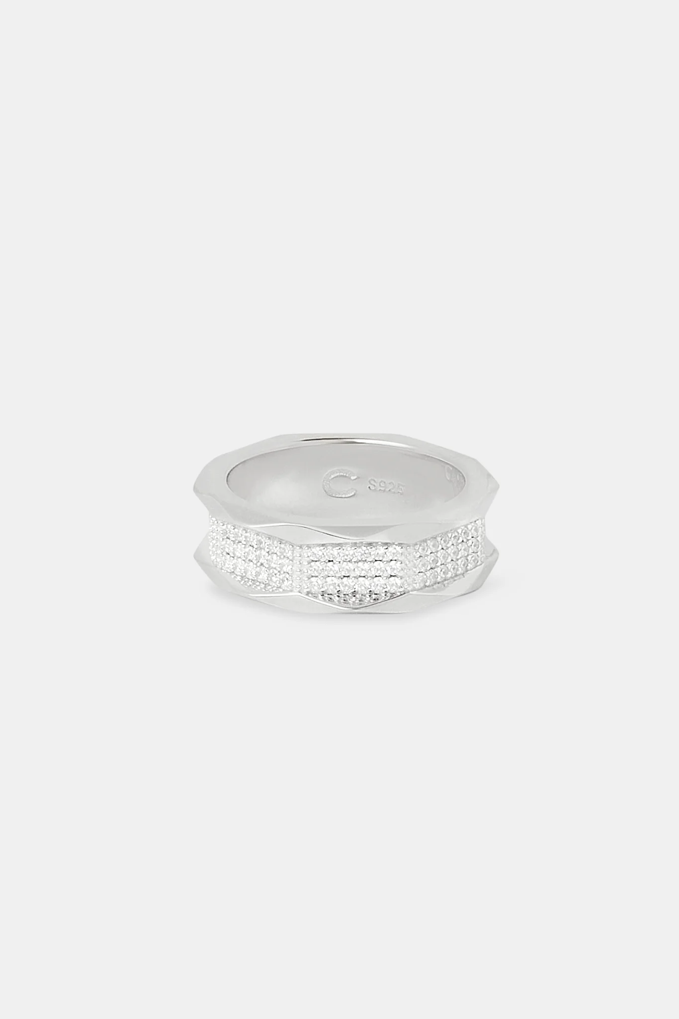 Polished Edge Iced Centre Angled Ring - 8mm