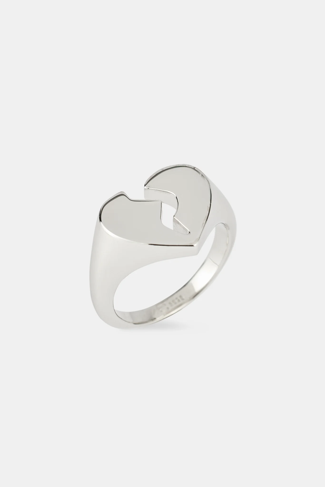 Polished Heartbreak Ring - 15mm - White - Image 3