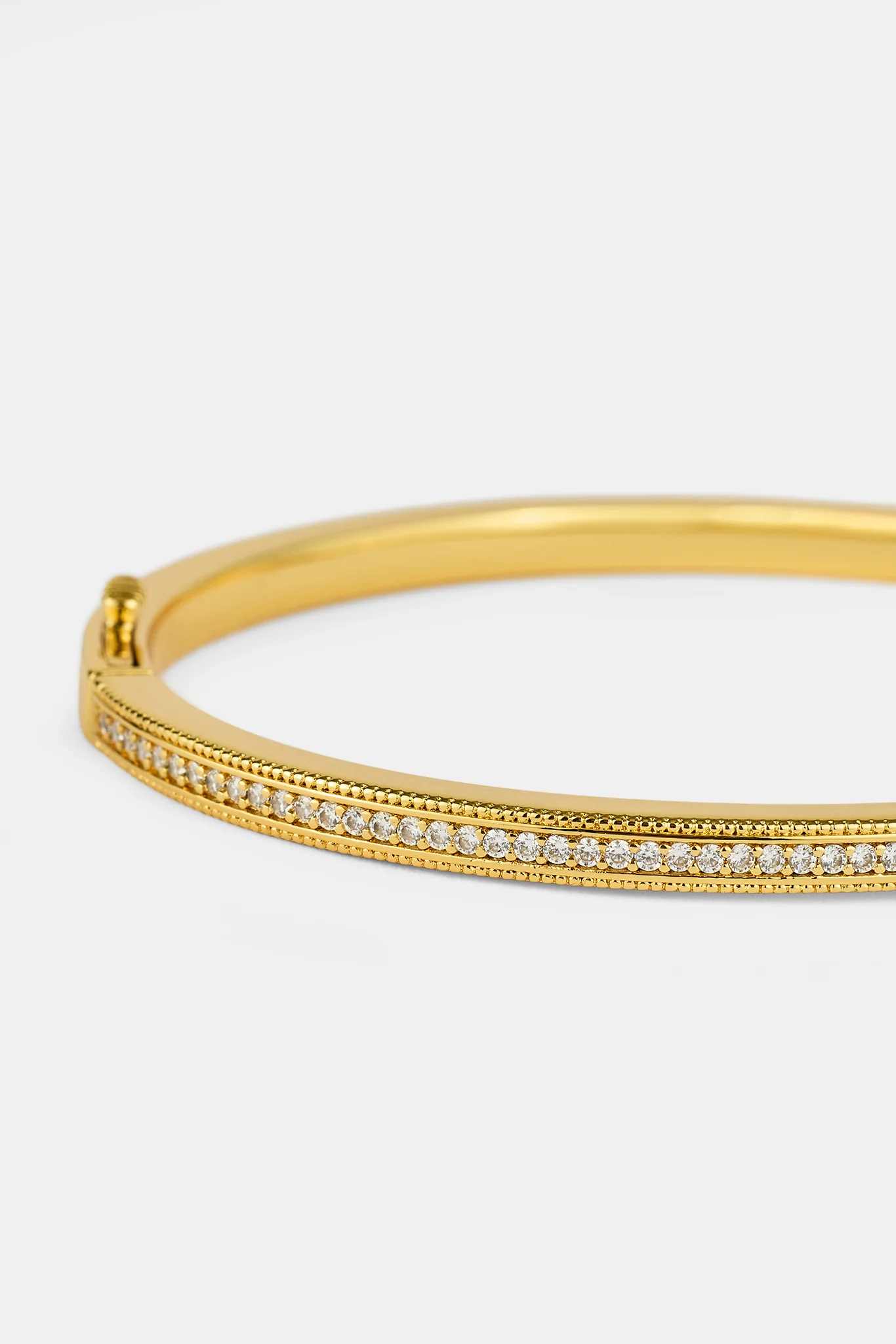 Polished & Iced Band Bangle - 4mm - Gold - Image 4