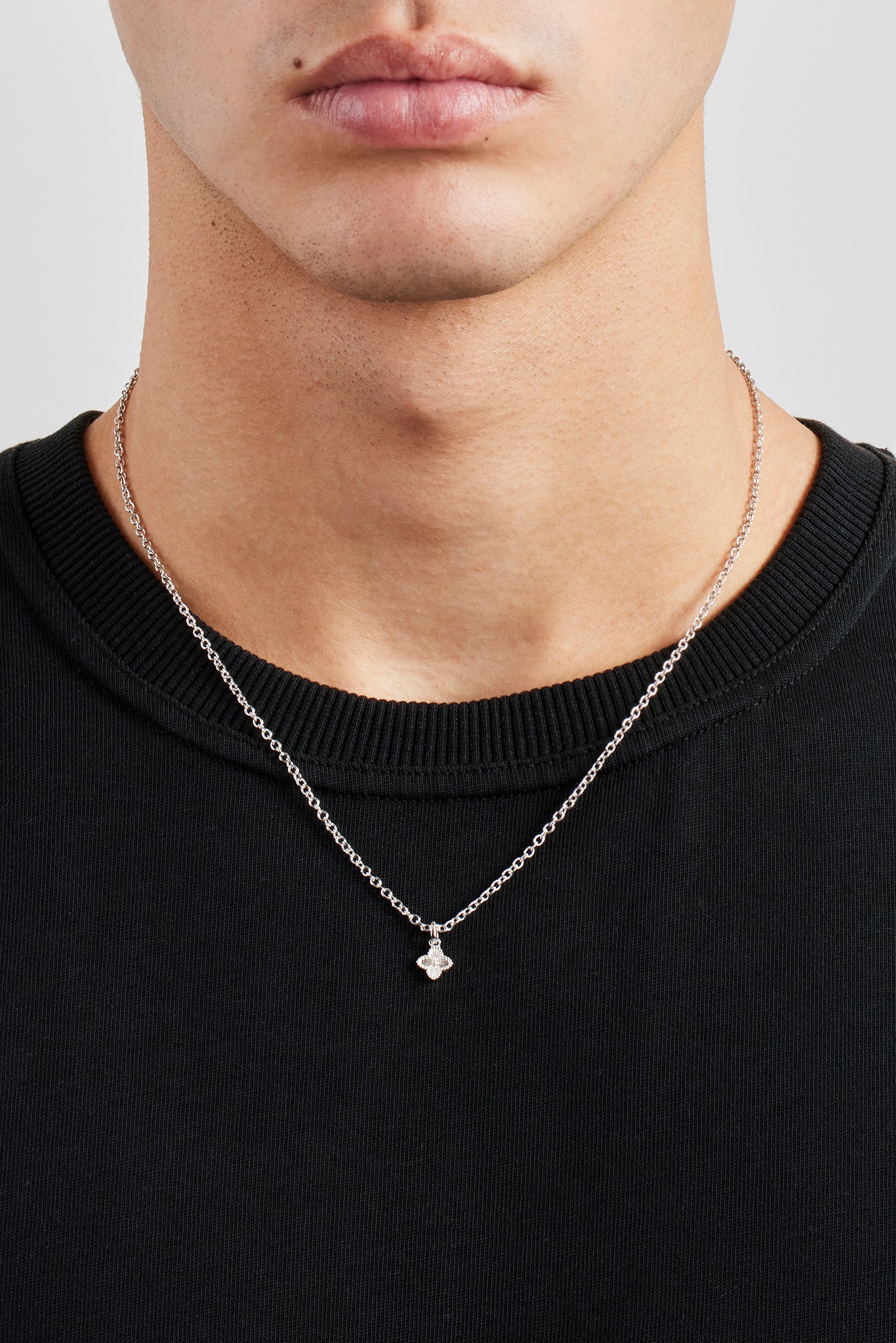 Polished Motif Pendant Necklace - 8mm - Image 2