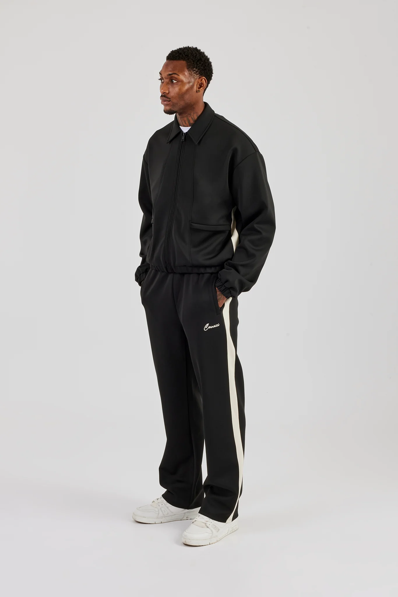Poly Contrast Relaxed Trouser - Black - Image 3
