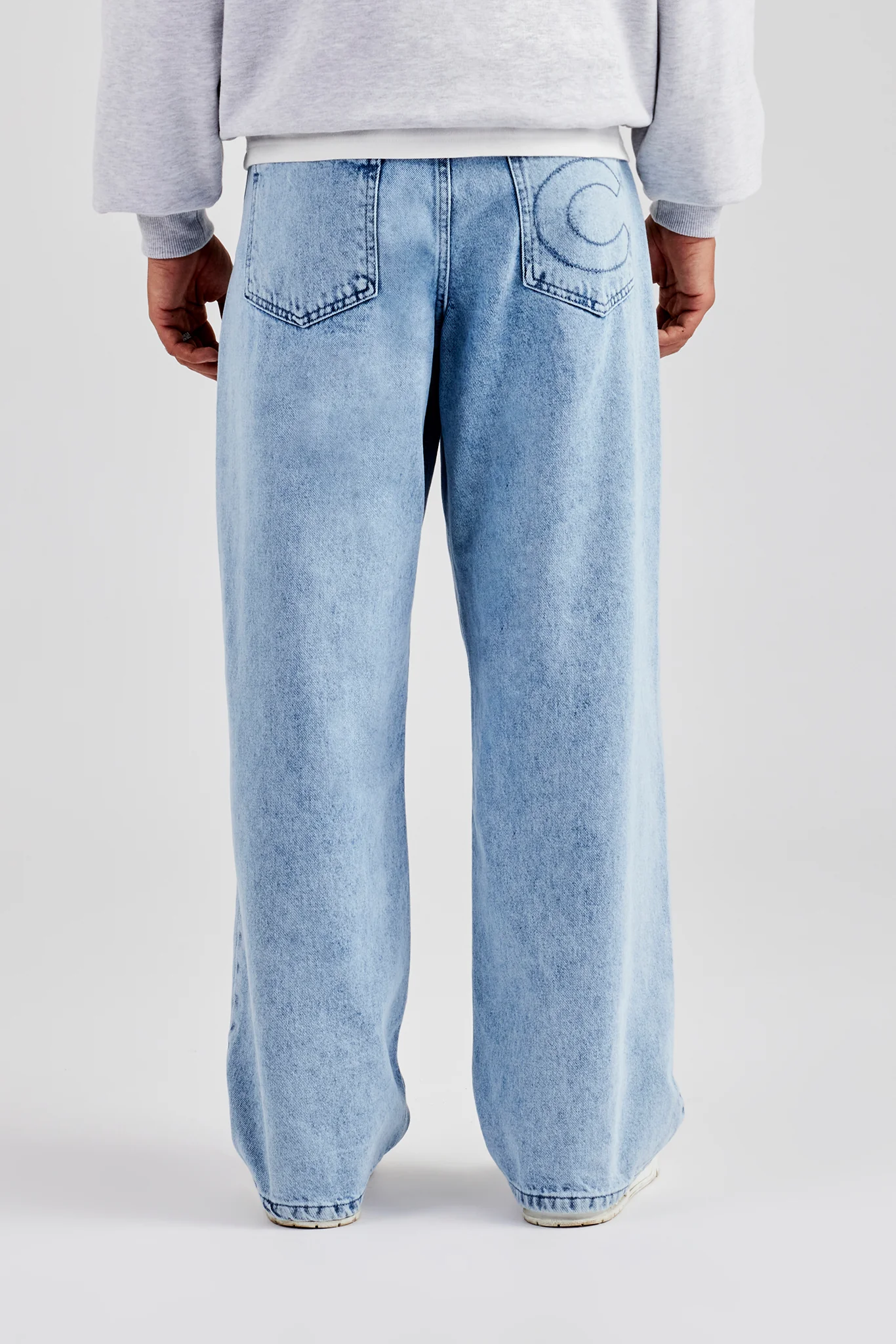 Raw Edge Applique Carpenter Denim Jeans - Light Blue - Image 4