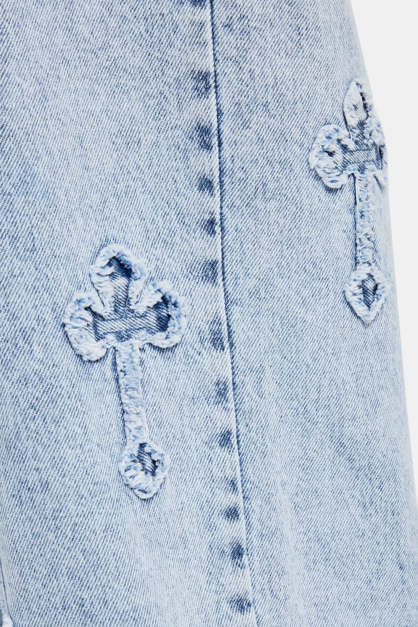 Raw Edge Applique Cross Baggy Jean - Light Blue - Image 4