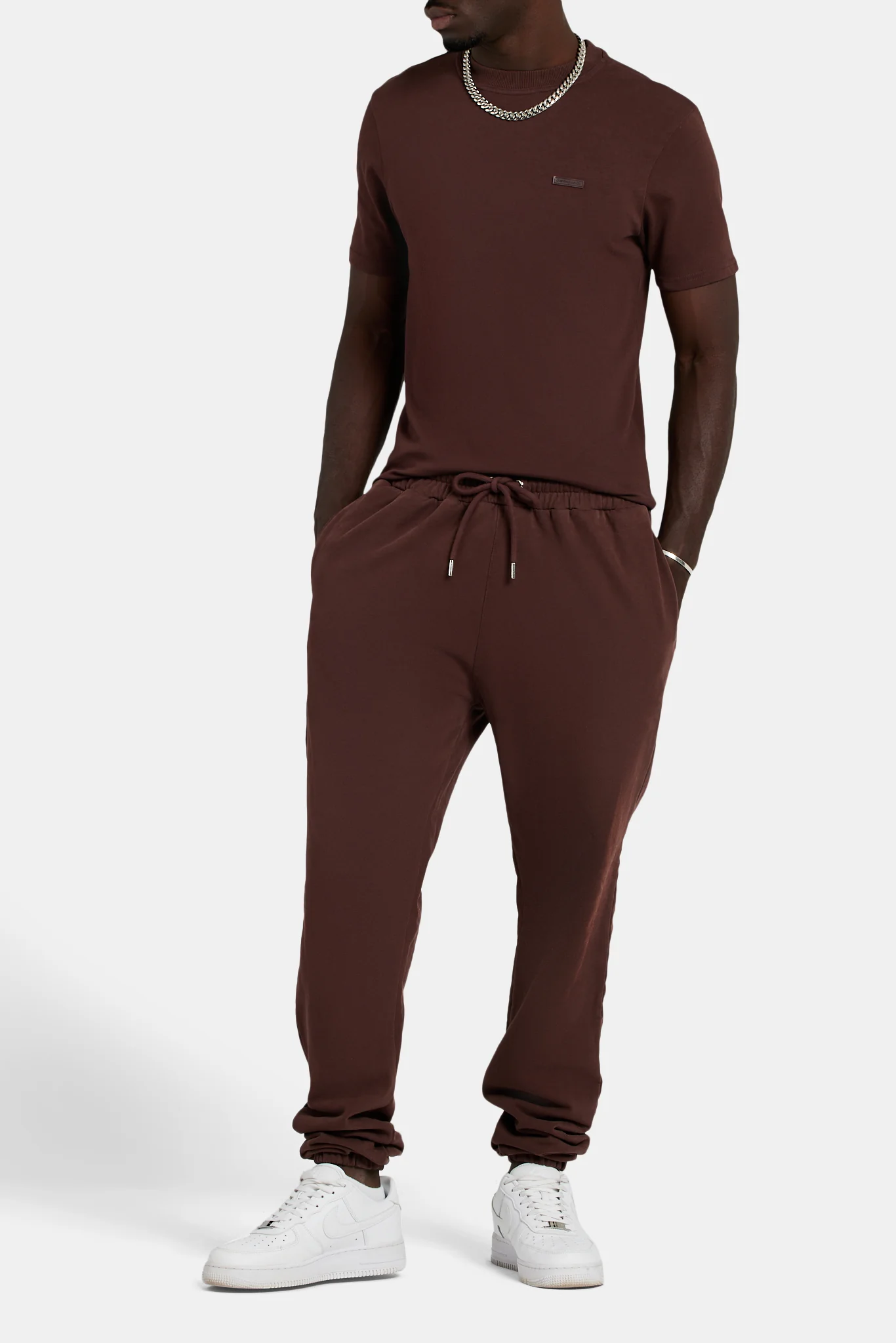 Relaxed Cuffed Jogger - Chestnut - Image 3
