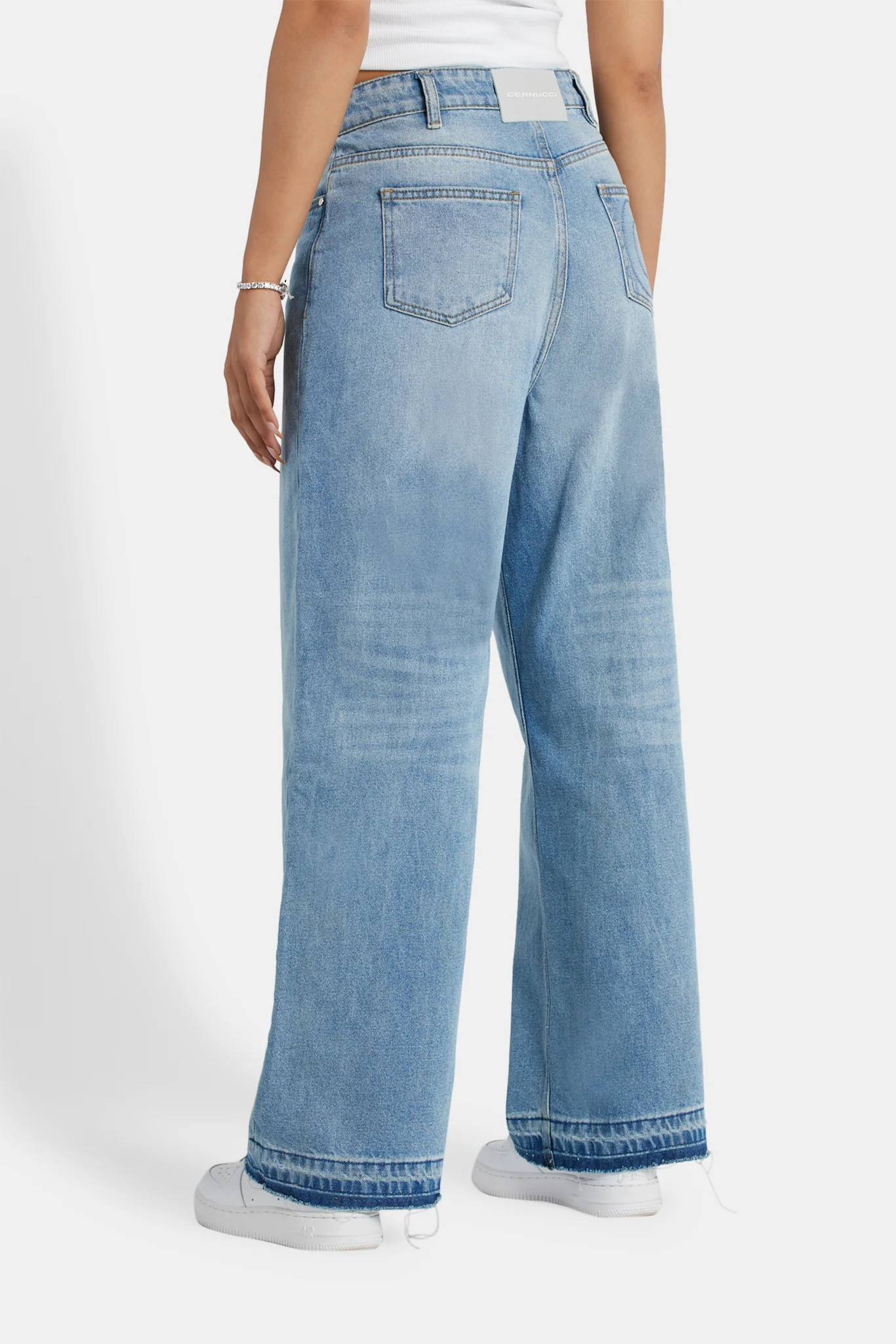Relaxed Fit Raw Hem Jeans - Light Blue - Image 5