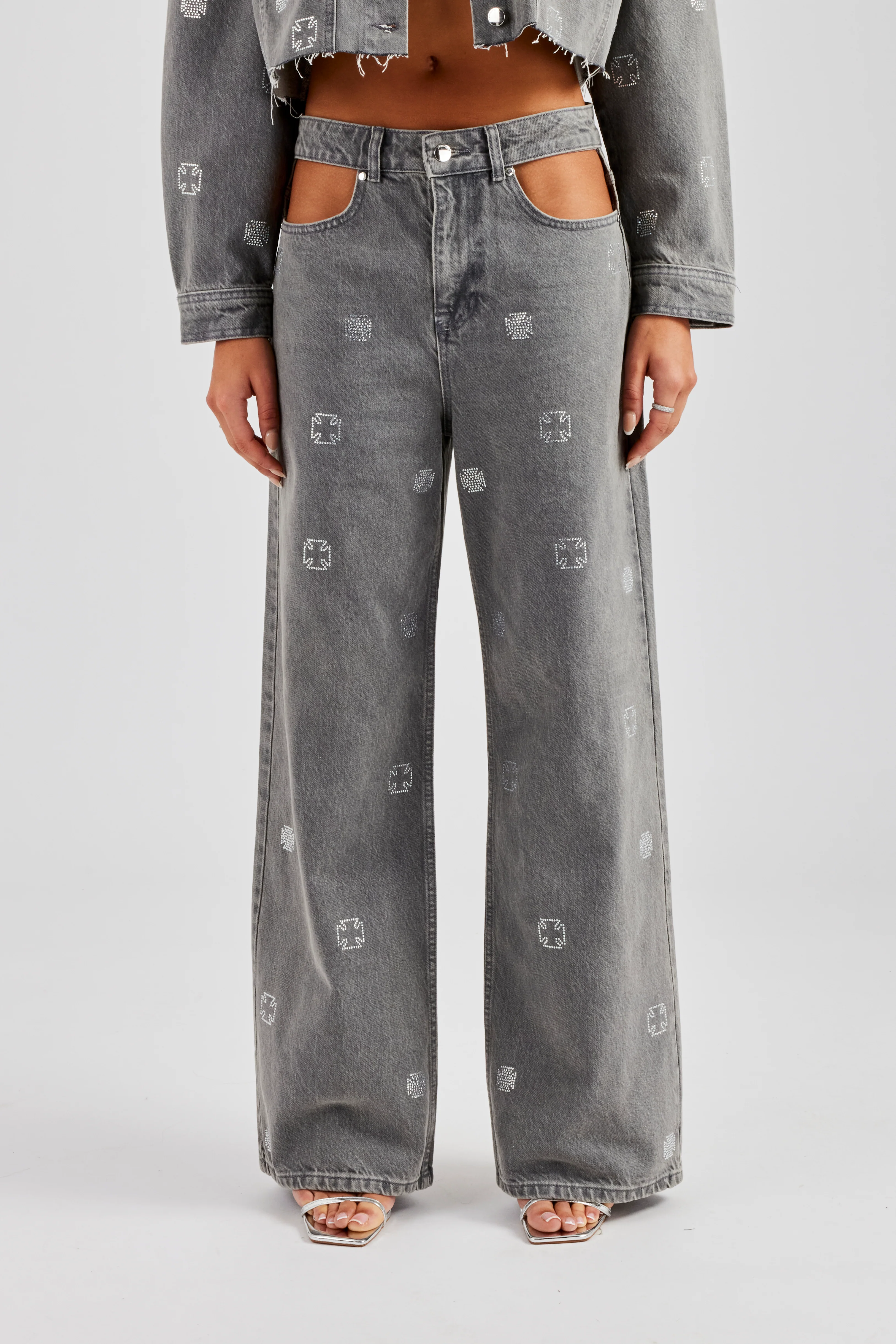 Rhinestone Motif Relaxed Denim Jean - Washed Grey - Image 4