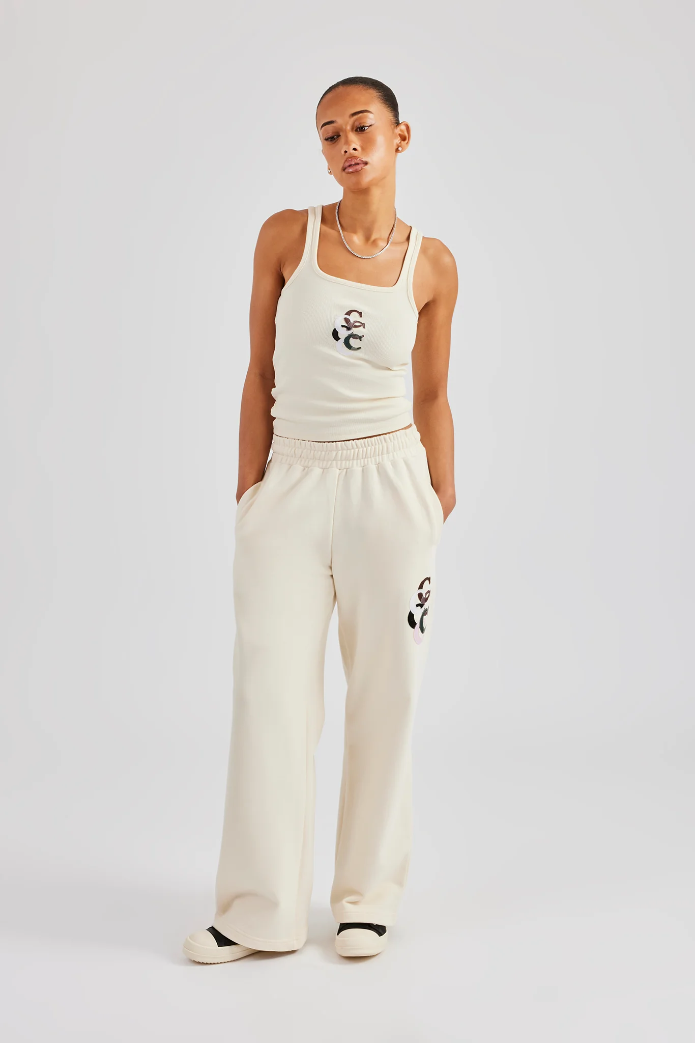 Ribbed Layered Applique Vest Top - Off White - Image 4