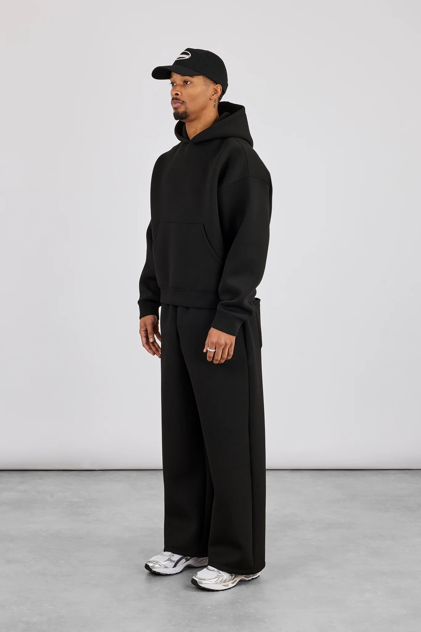 Scuba Boxy Hoodie & Baggy Fit Trouser - Black - Image 2