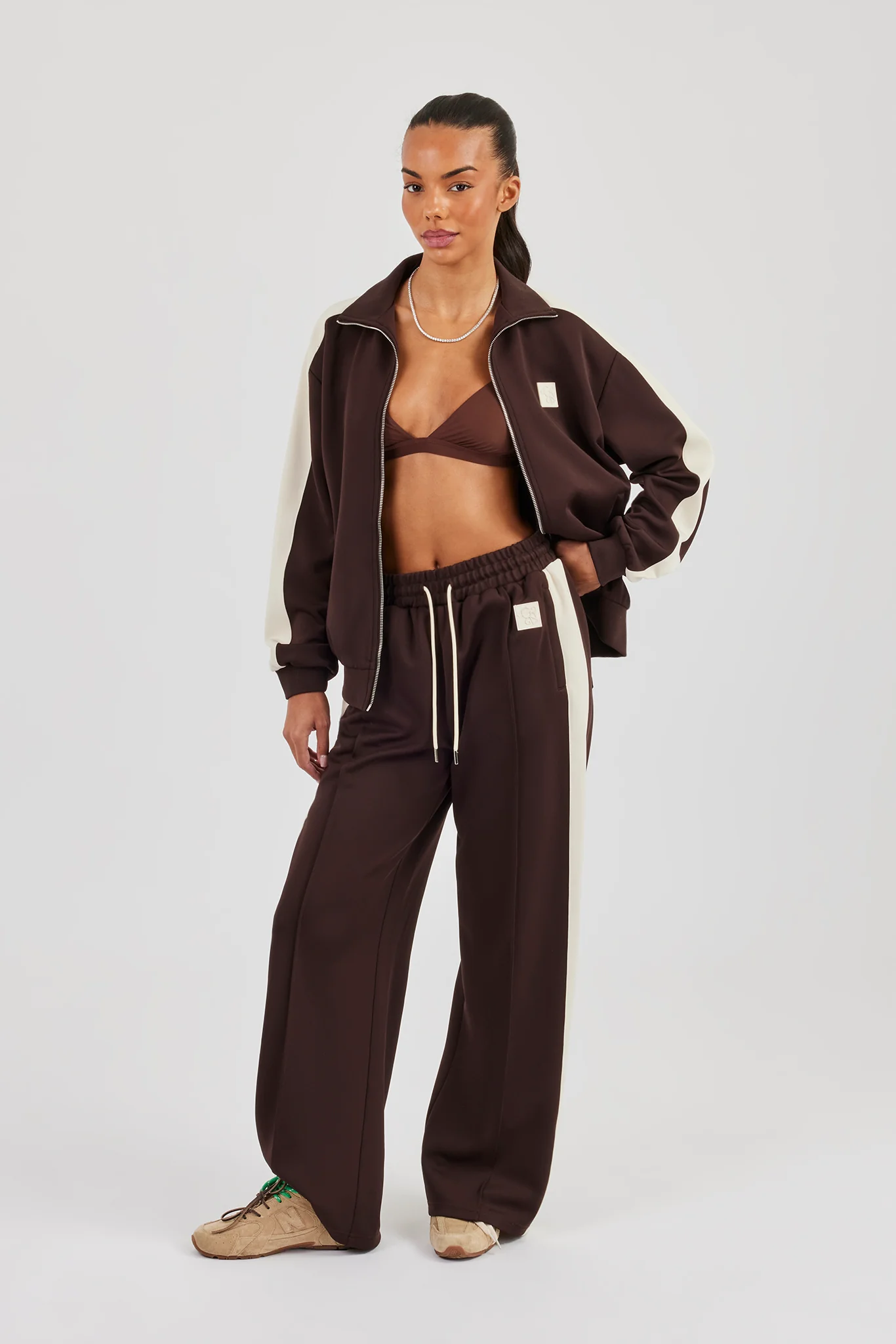 Single Taping Regular Track Jacket & Drawcord Track Pant - Chocolate - Image 3