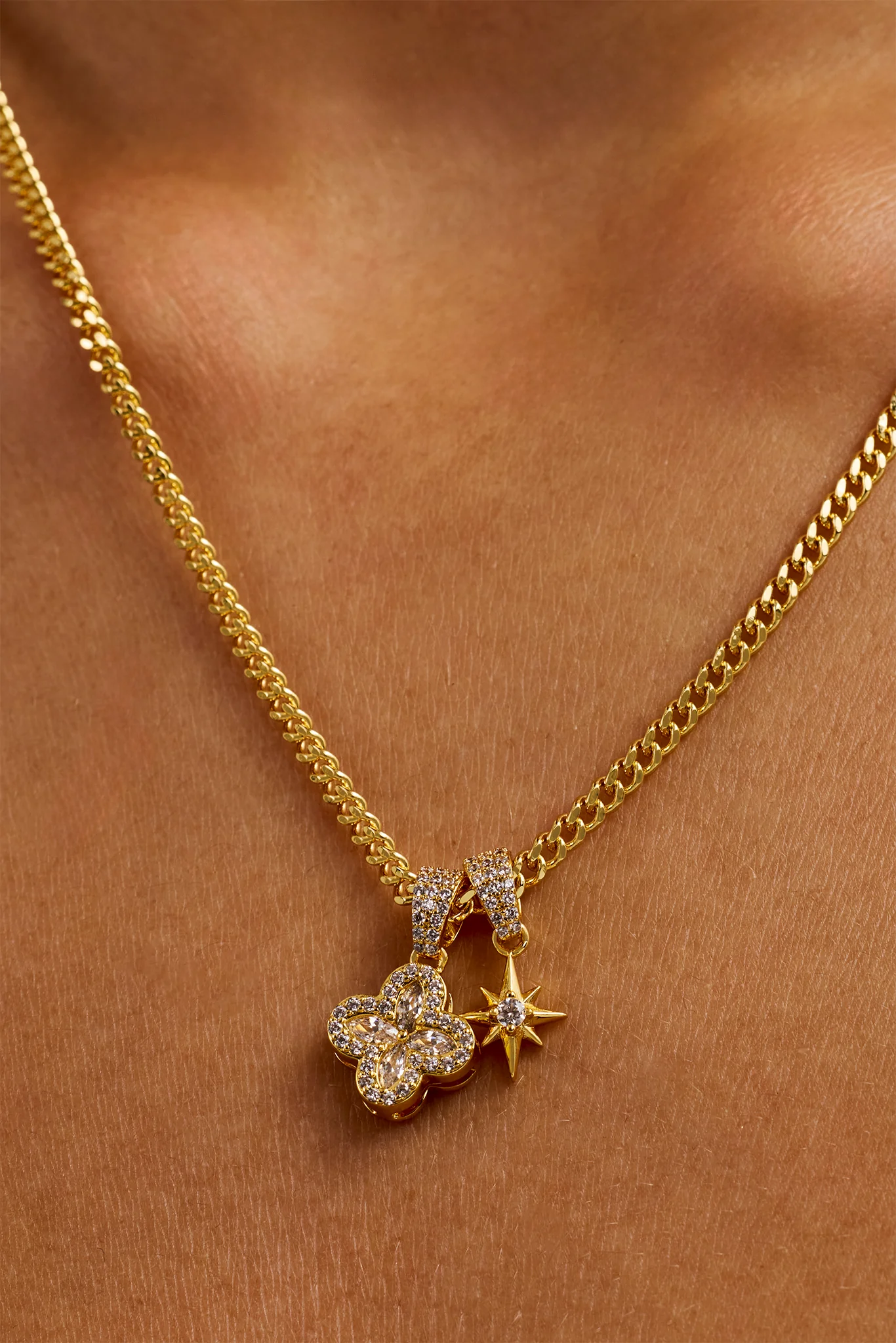 Starburst & Motif Pendant Necklace - 10mm - Gold - Image 2
