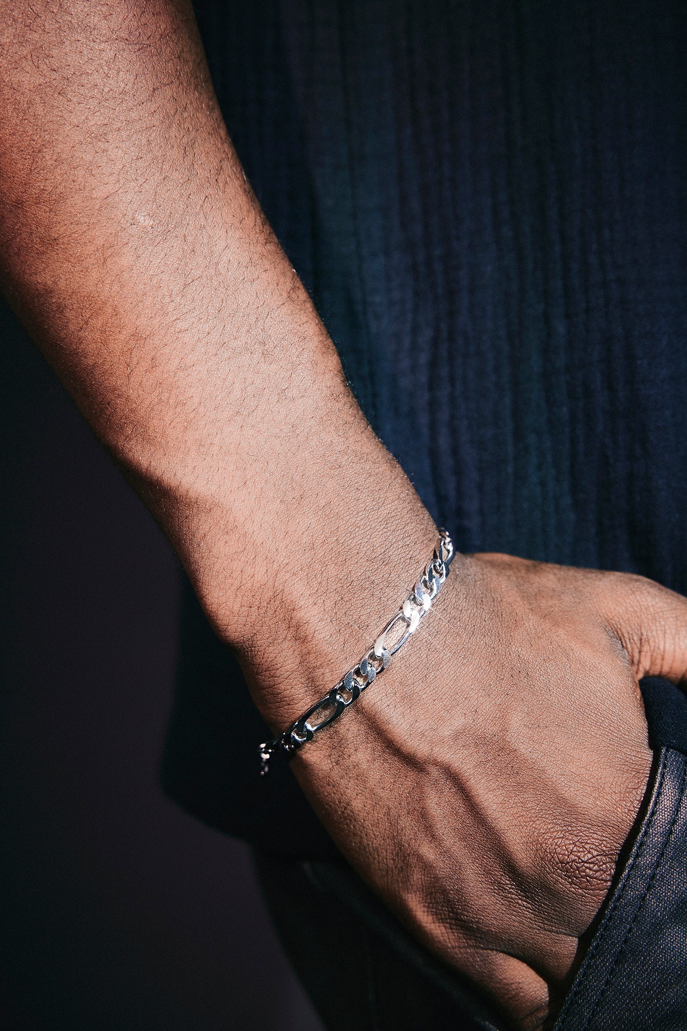 925 Sterling Silver Figaro Bracelet - 5mm - Image 2