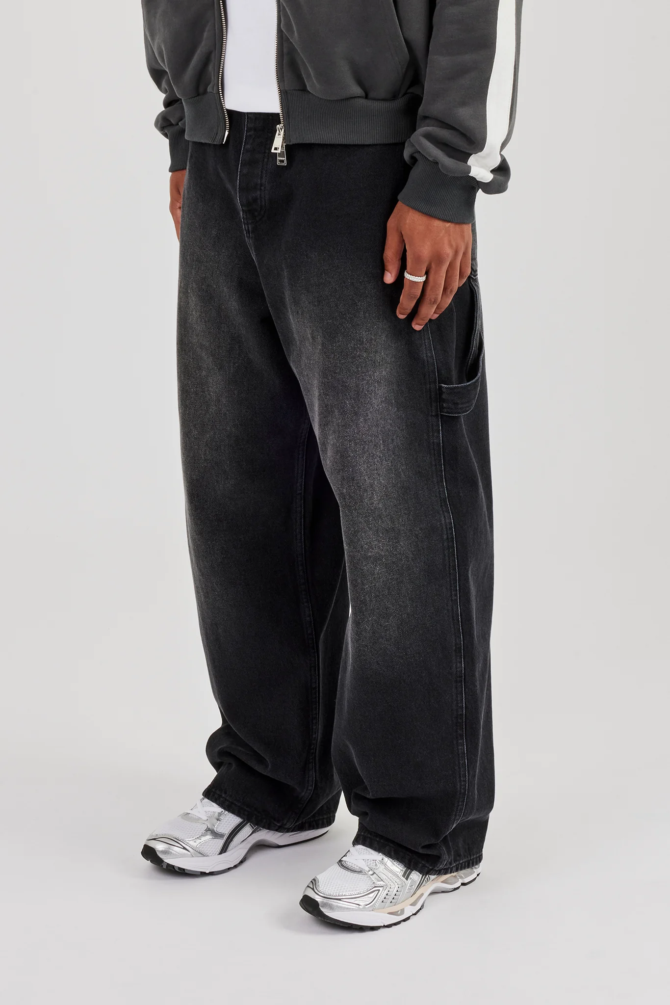 Super Baggy Carpenter Detail Jeans - Washed Black - Image 3