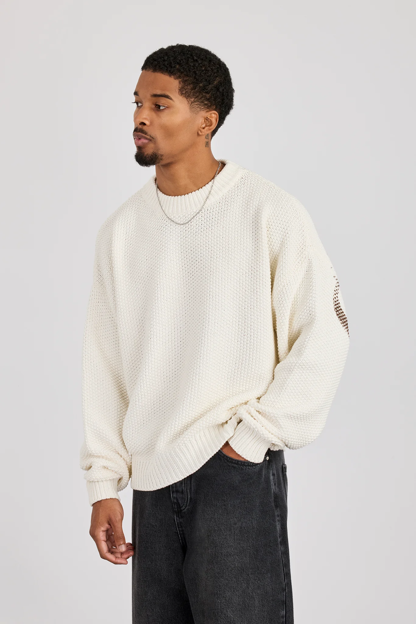 Textured Knit Printed Sweatshirt - Off White - Image 3