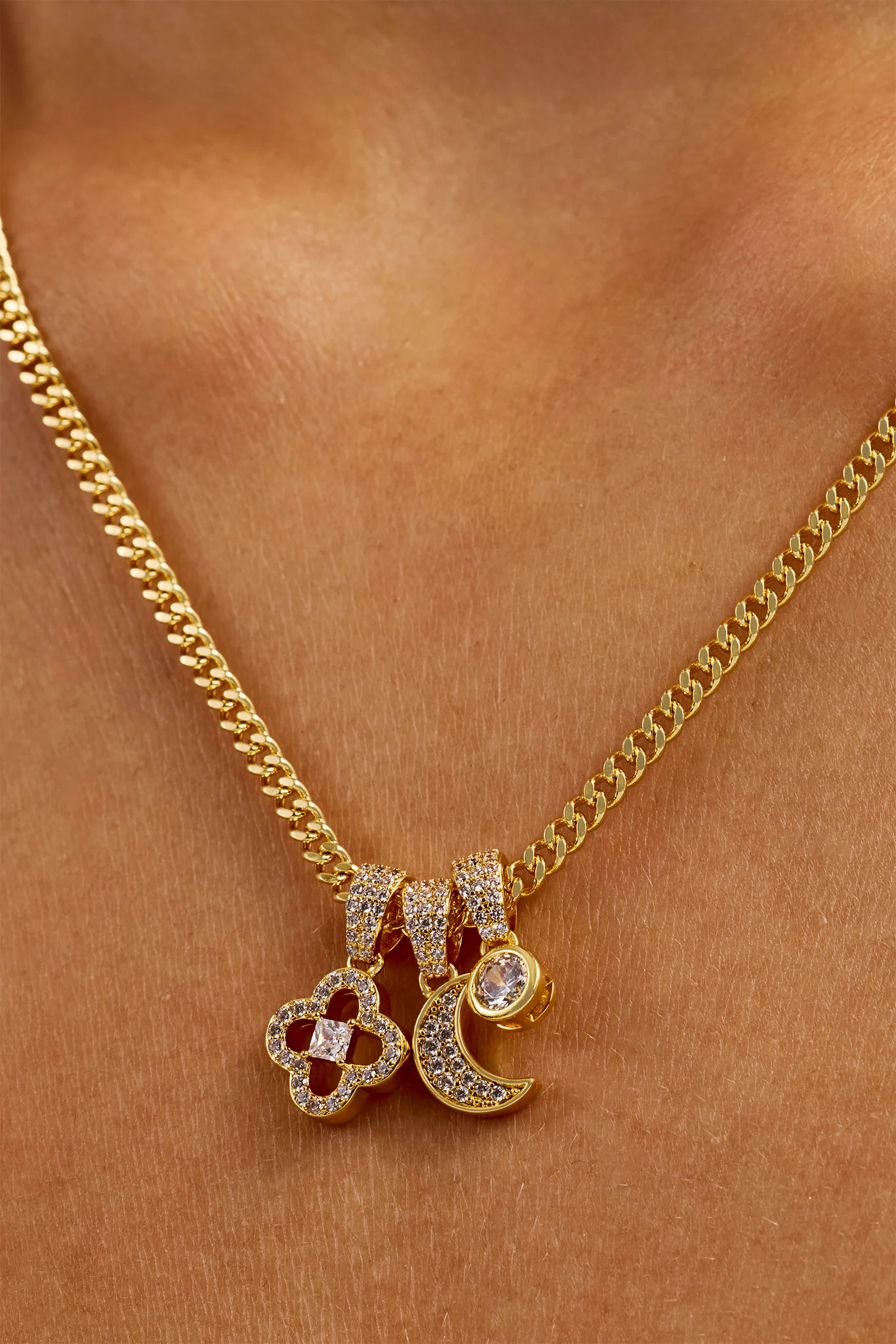 Triple Motif & Moon Pendant Necklace - 10mm - Gold