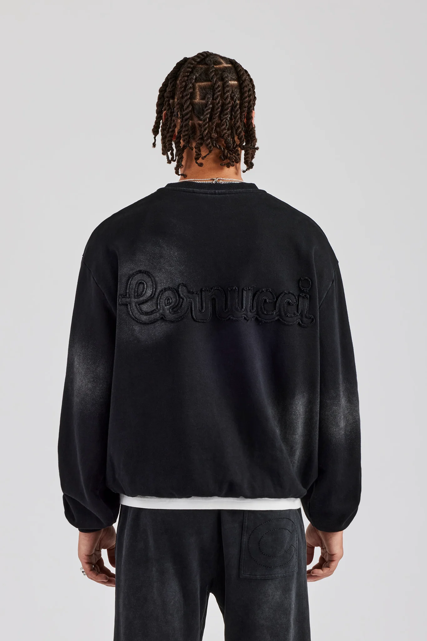 Washed Applique Boxy Sweater - Black