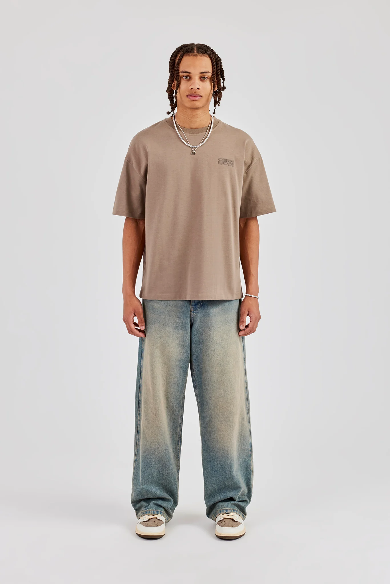Washed Cernucci Print T-Shirt - Taupe - Image 9