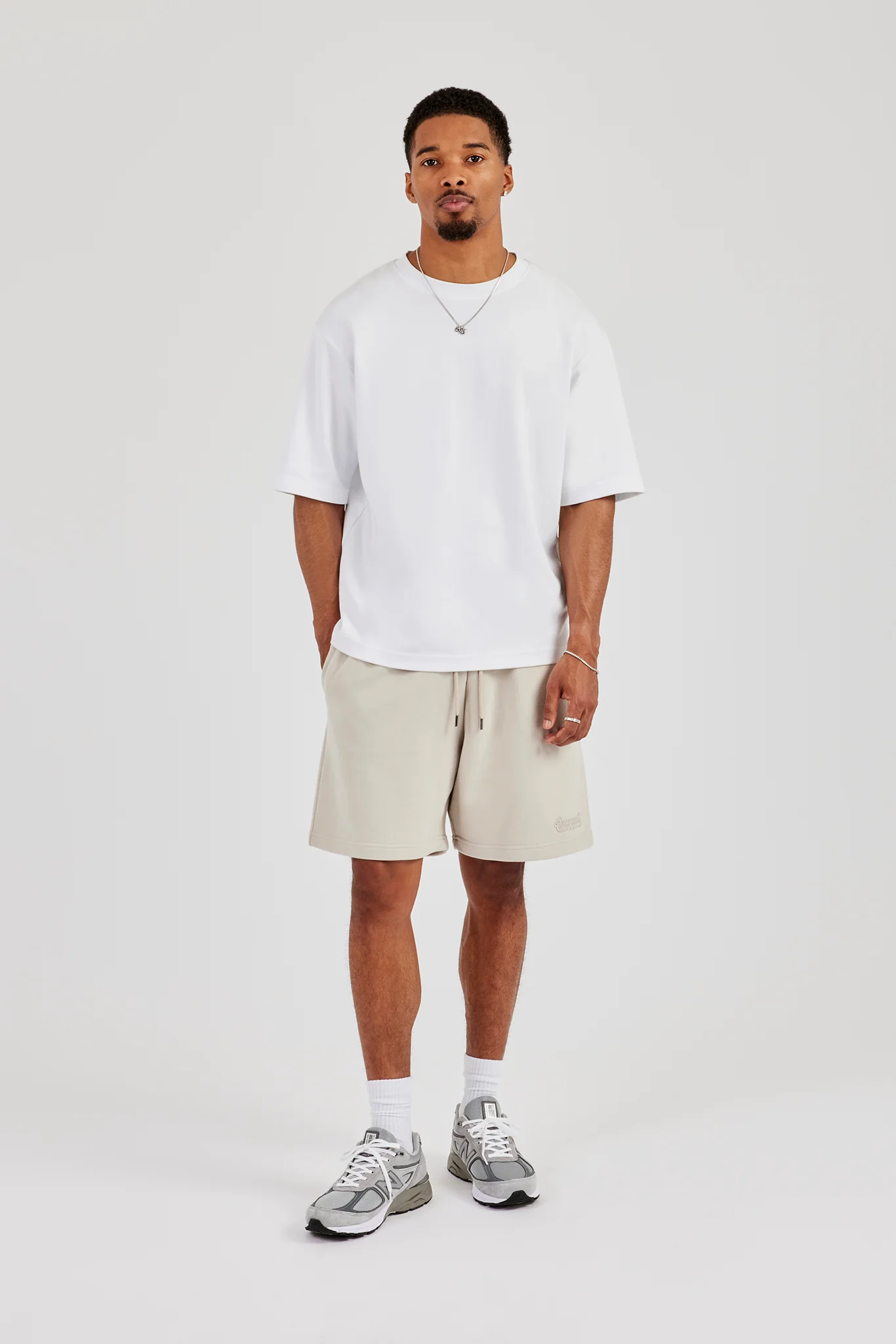 Washed Relaxed Embroidered short - Washed Stone - Image 4