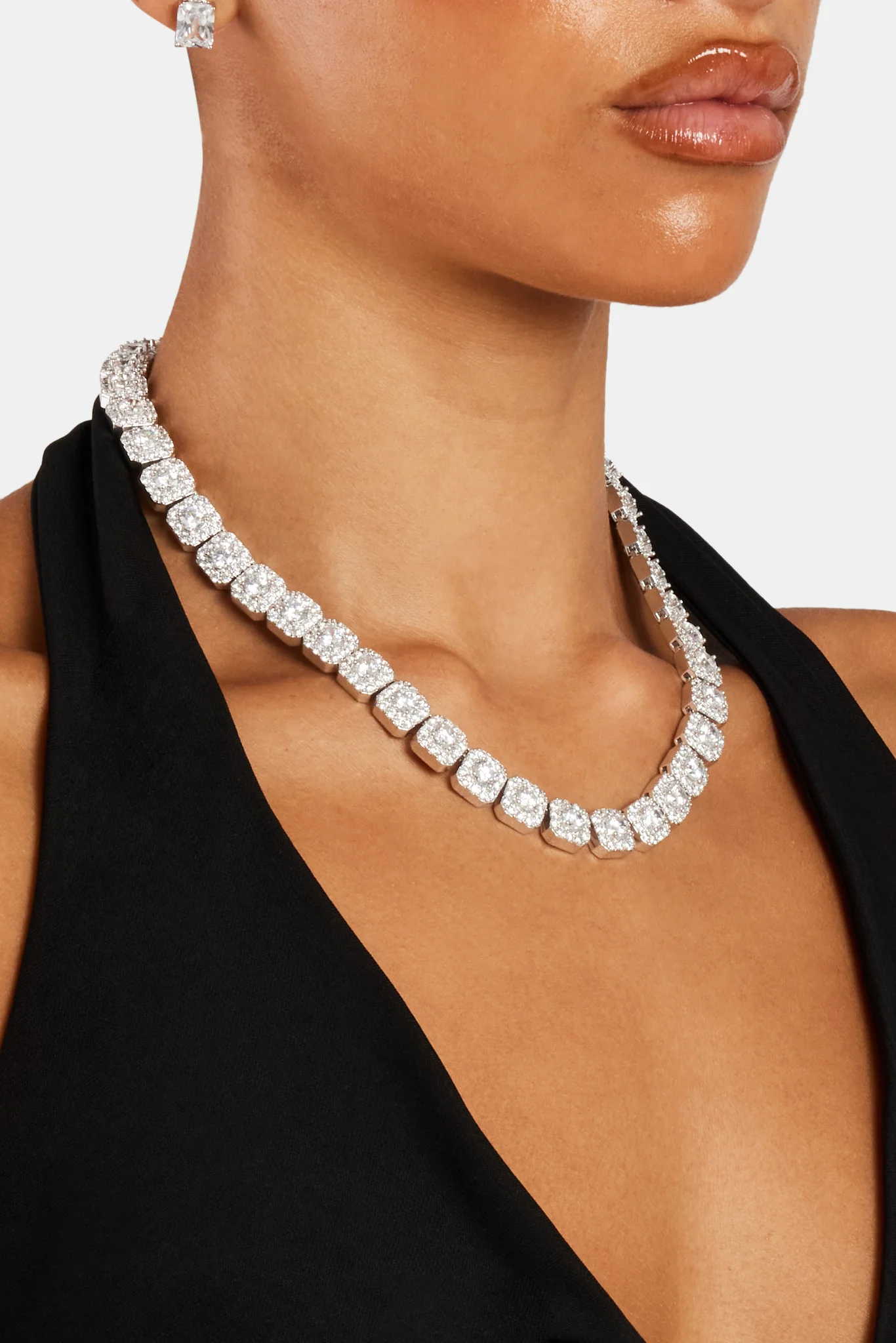 Womens 10mm Clustered Tennis Chain - Image 3