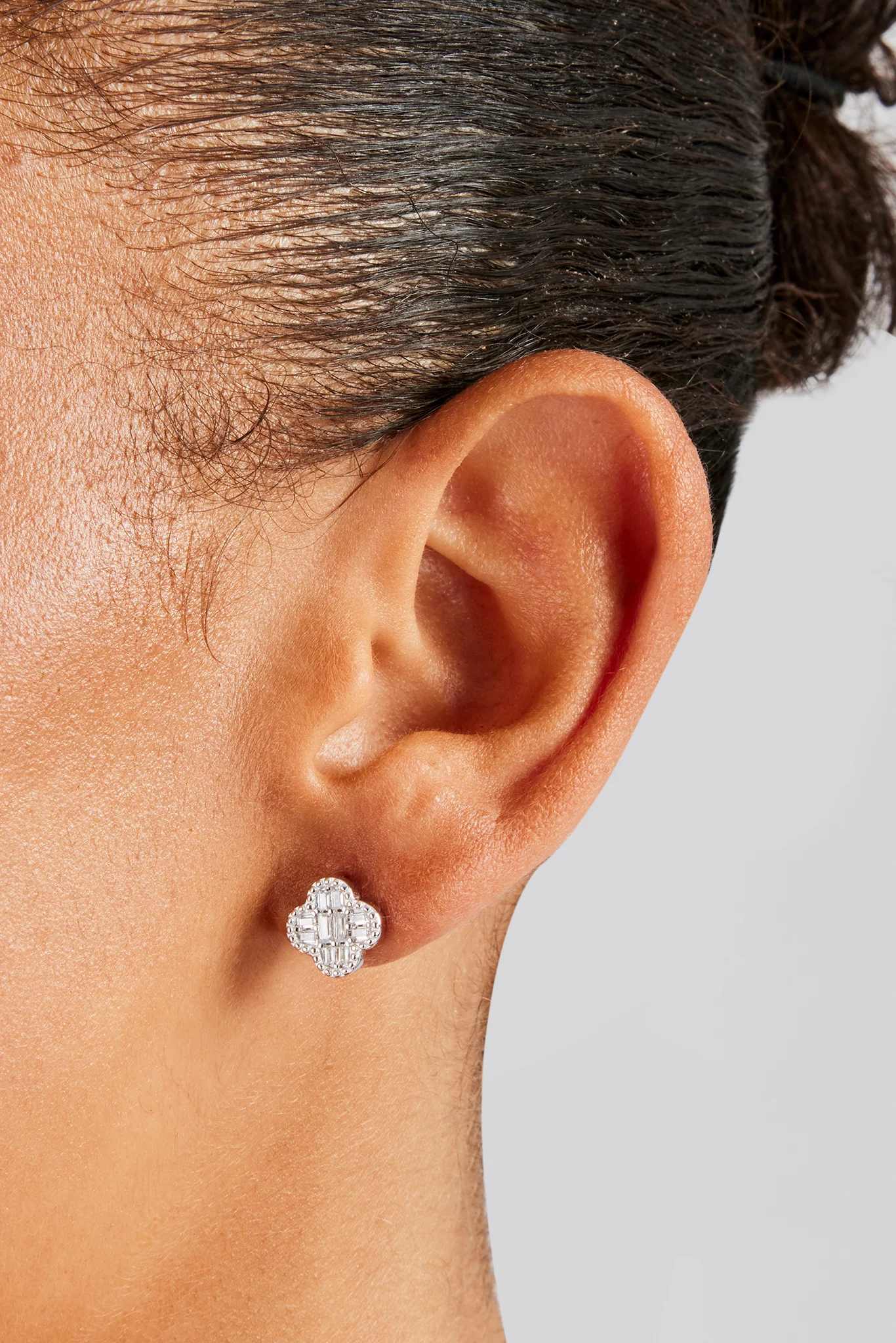 Women's Baguette Motif Stud Earrings - 10mm - Image 2