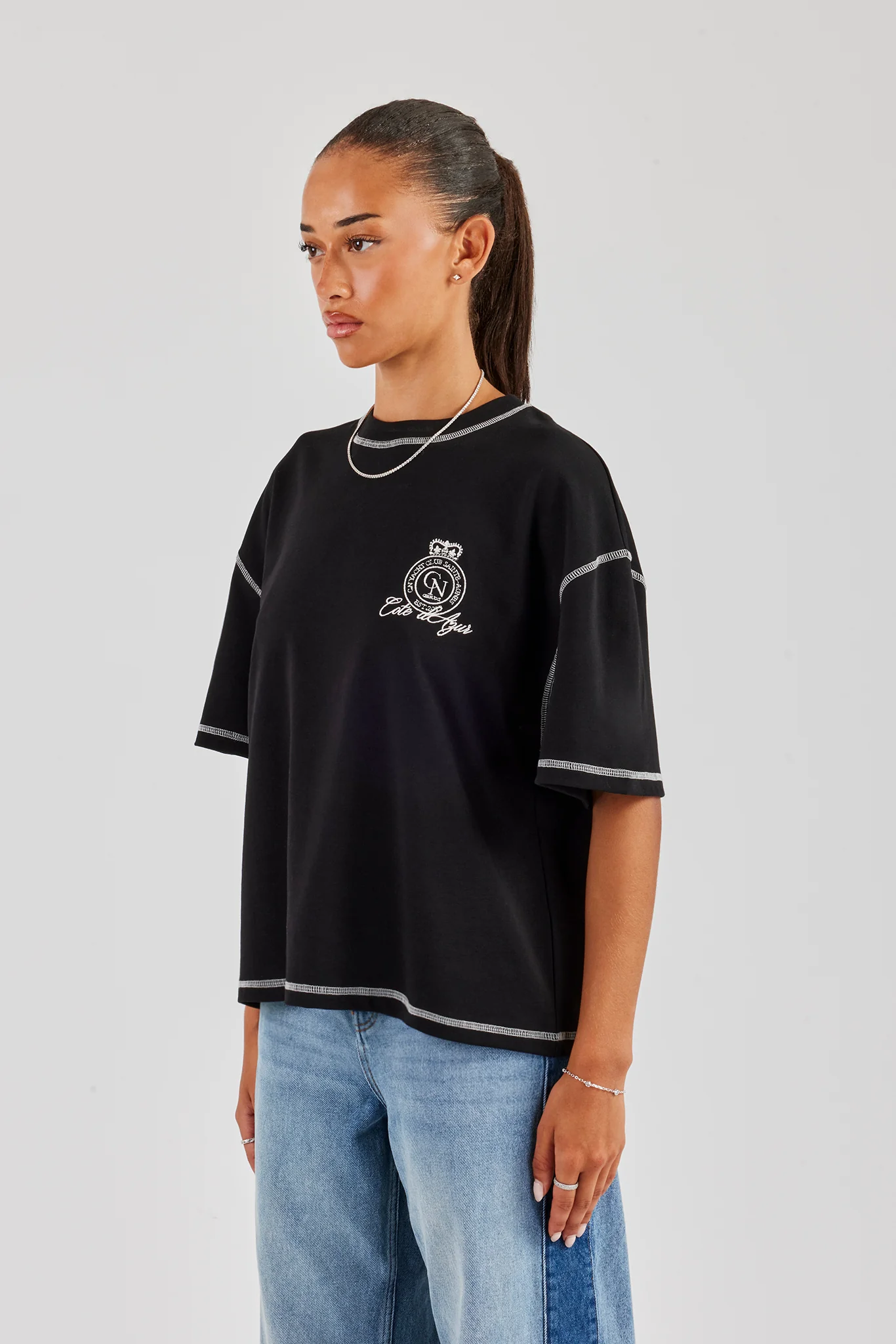Yacht Club Contrast Stitch Oversized Embroidered T-Shirt - Black - Image 3