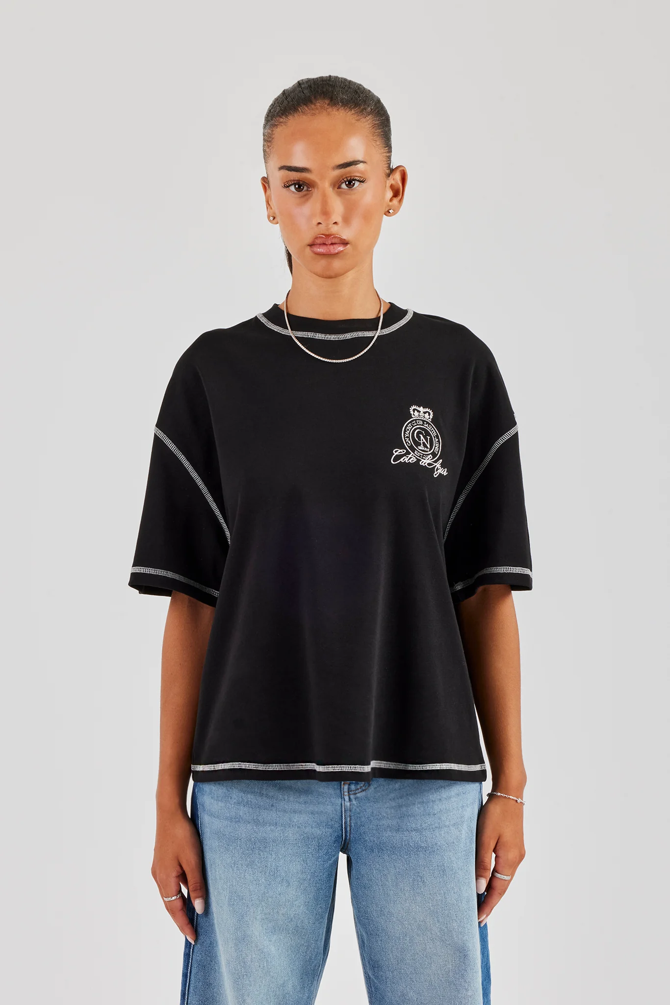 Yacht Club Contrast Stitch Oversized Embroidered T-Shirt - Black - Image 4